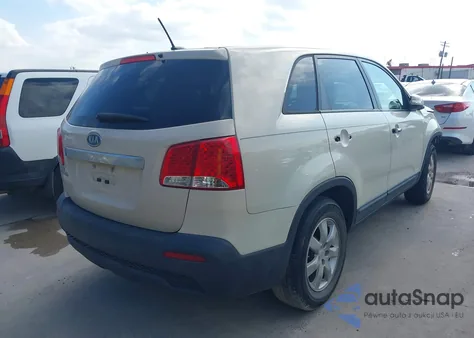 2011 Kia Sorento Lx from USA, damaged, VIN 5XYKT3A1XBG139381